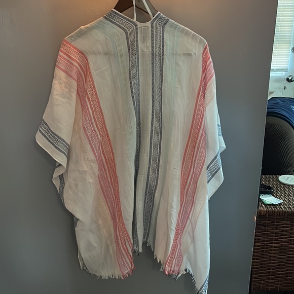 Kimono - Picture 2 of 4